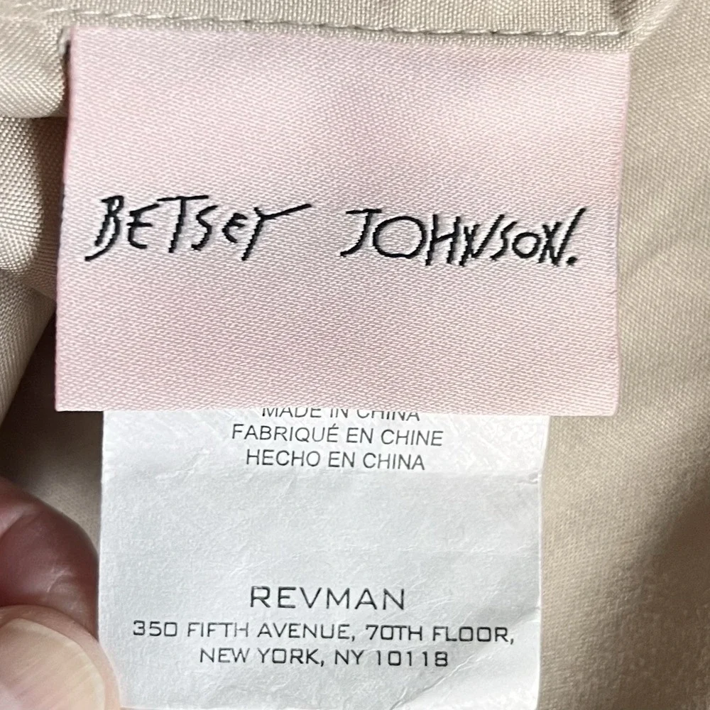 Betsey Johnson Cream‎ Faux Fur Heart Embossed Standard Pillow Shams Coquette